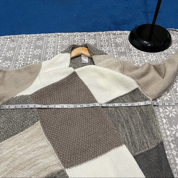 NWOT Chico's Drape Front ColorBlock Cardigan Sweater Assymetrical Size XL - Picture 9 of 13